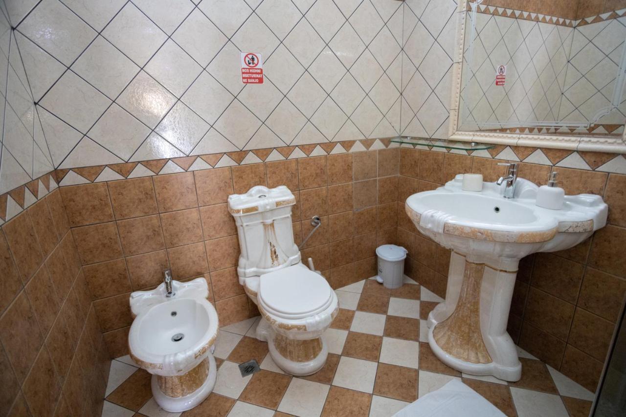 Vila Aulona Vlore Ngoại thất bức ảnh